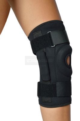 Mueller hinged kniebrace 2333 met aluminium scharnieren