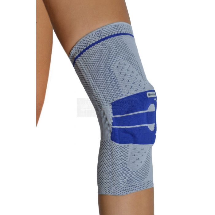 Bauerfeind GenuTrain A3 kniebrace Actieve bandage voor de behandeling van knieklachten