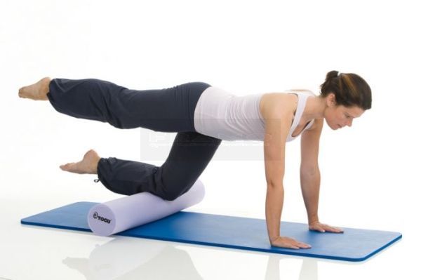 Togu Pilates Yoga foamroller 90 cm x 15 cm antraciet knie